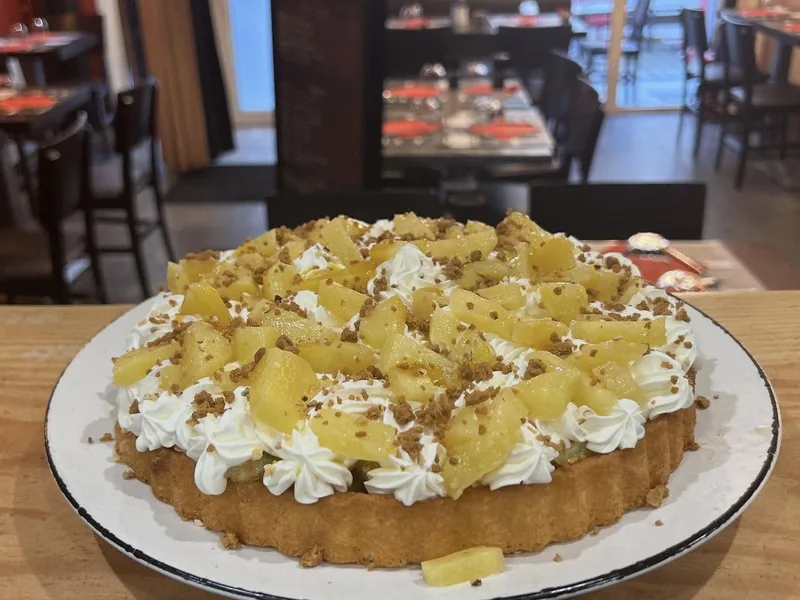 Tarte à l’ananas et crème fouettée